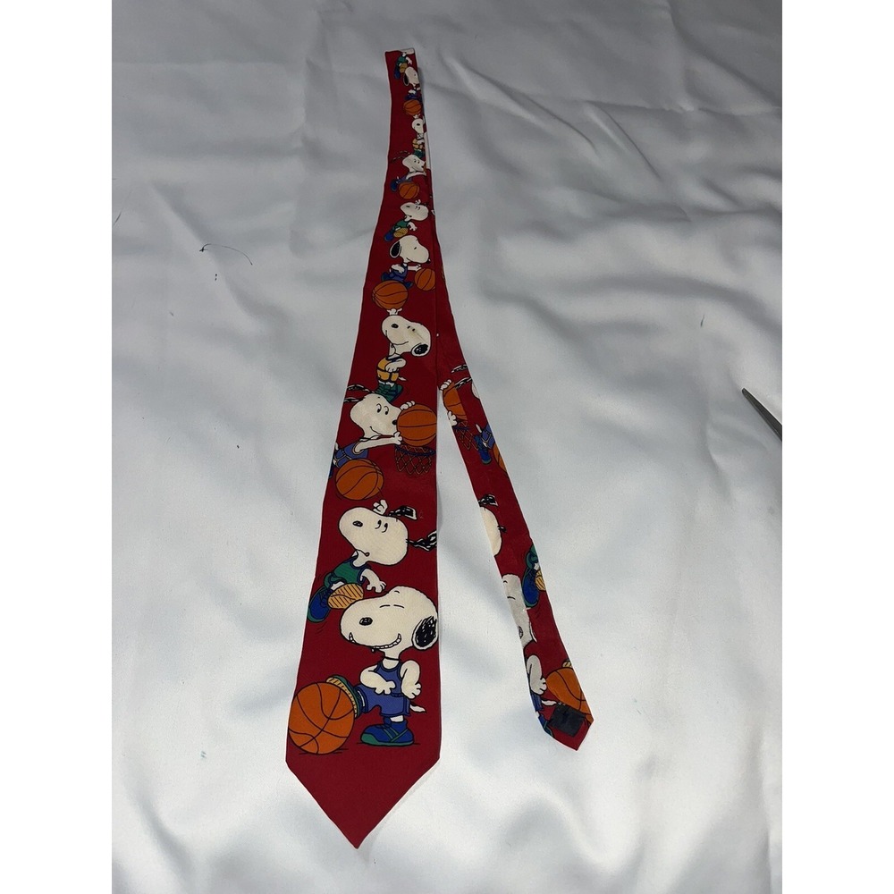 Vtg Snoopy Basketball Dress Tie Peanuts Branded 1958 Syndicate 100% Silk‎ Usa